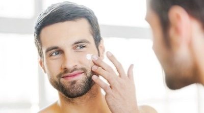 Rutina perfecta para la piel y el cuidado facial del hombre