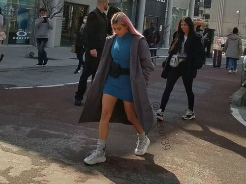 Kim Kardashian, por las calles de Tokyo como imagen de la Season 7